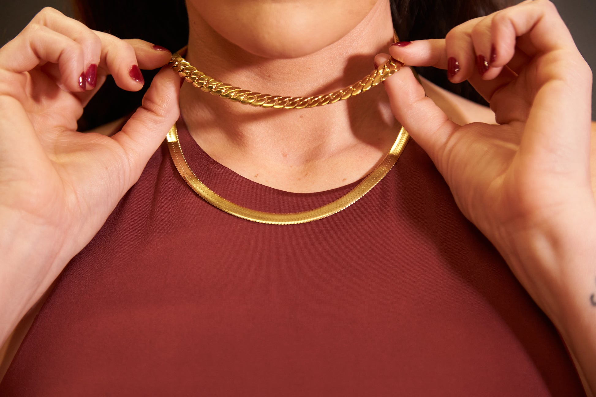 stainless-steel-gold-chain-necklace.jpg